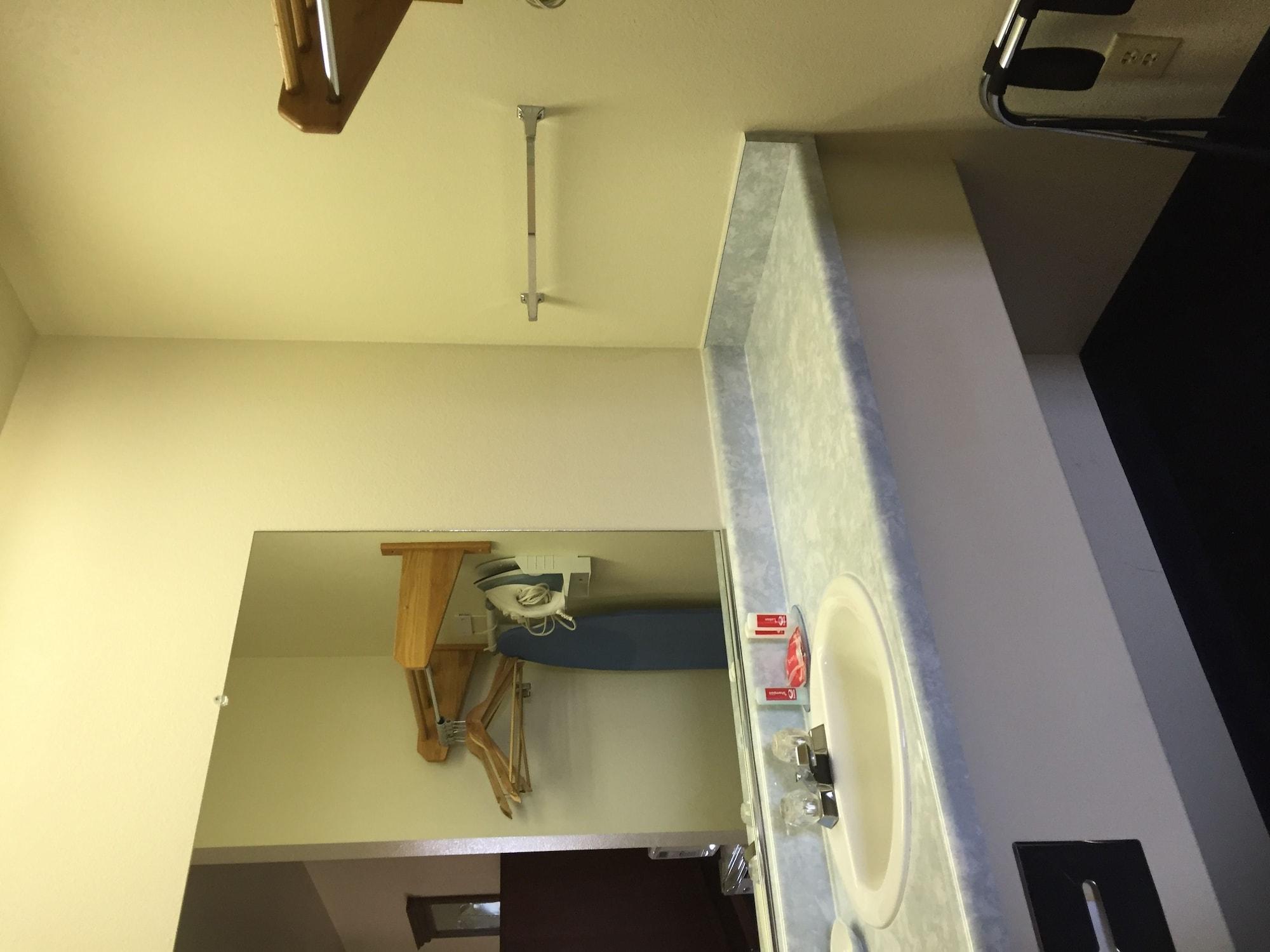 Econo Lodge Inn&Suites near China Lake Naval Station Ridgecrest Esterno foto