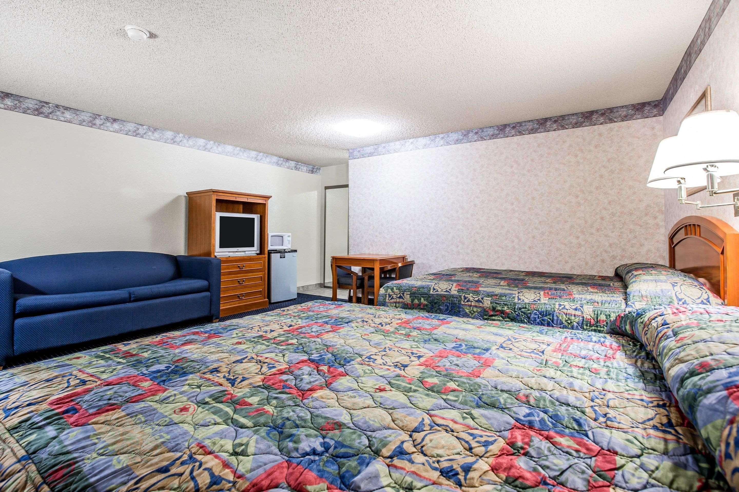 Econo Lodge Inn&Suites near China Lake Naval Station Ridgecrest Esterno foto
