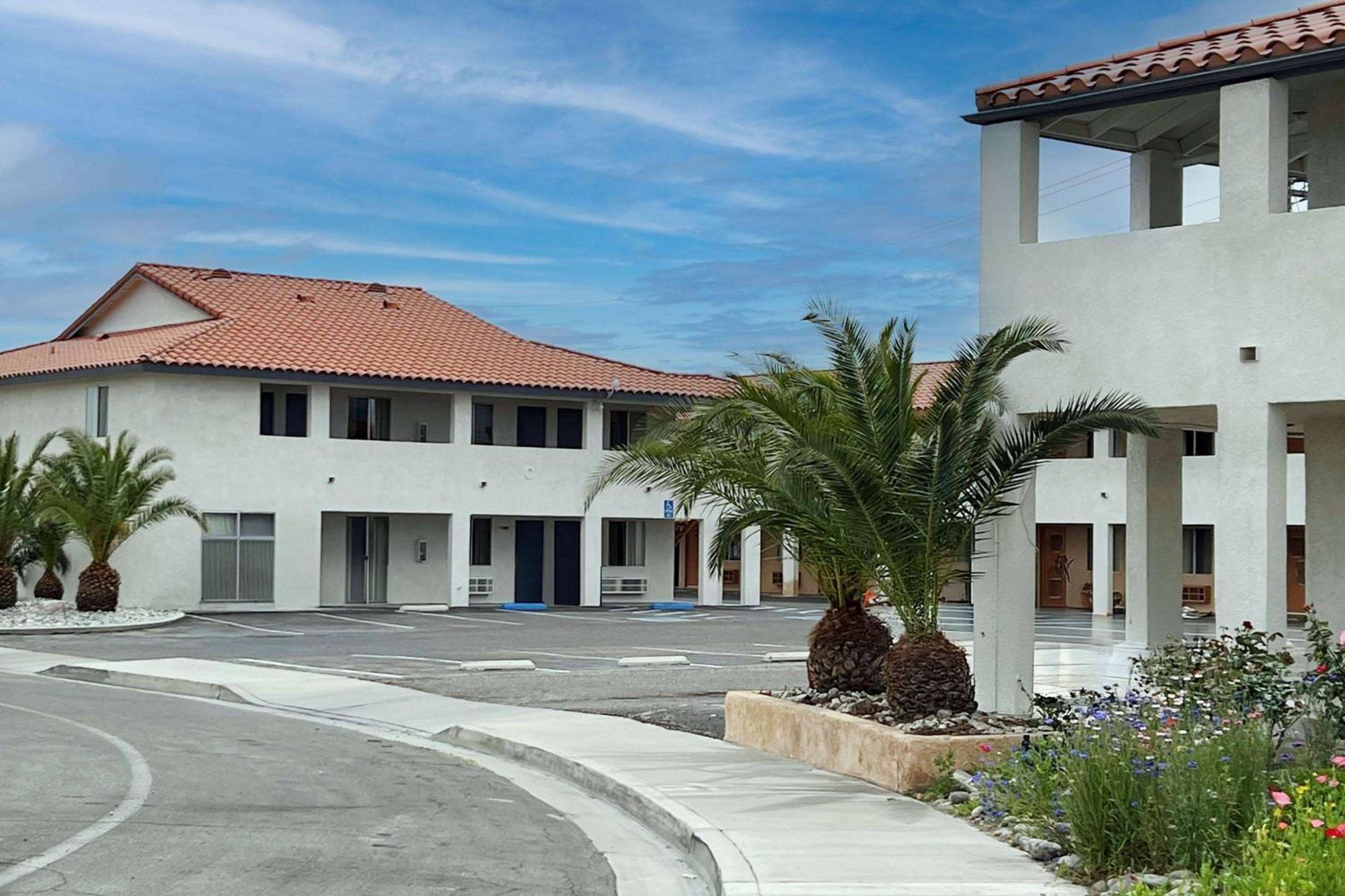 Econo Lodge Inn&Suites near China Lake Naval Station Ridgecrest Esterno foto