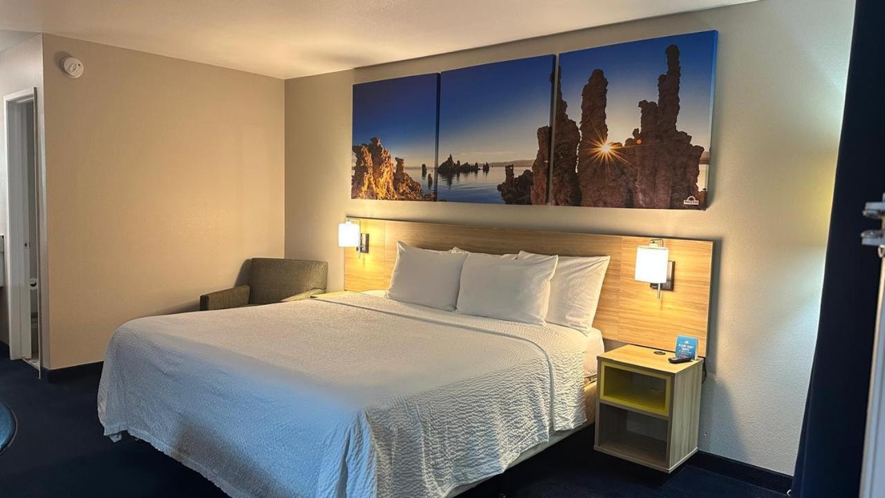 Econo Lodge Inn&Suites near China Lake Naval Station Ridgecrest Esterno foto